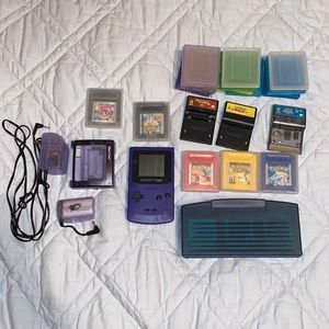 ⭐️NINTENDO⭐️ Gameboy Color with Games (20) & Accessories